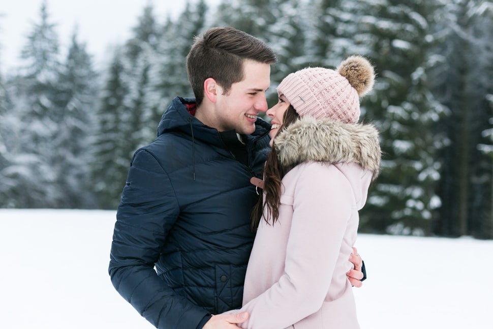 Pärchenfotos im Schnee