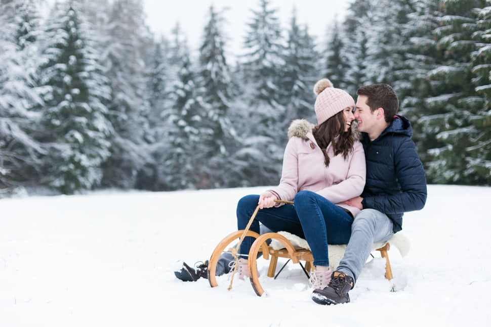 Pärchenfotos im Schnee