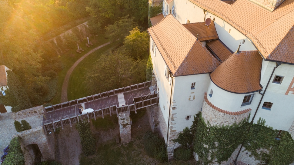 Hochzeitsfotos mit Drohne, Burg Wernberg